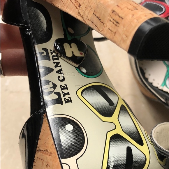 Harajuku Leah Lovers Heeled Sandals - Picture 6 of 6